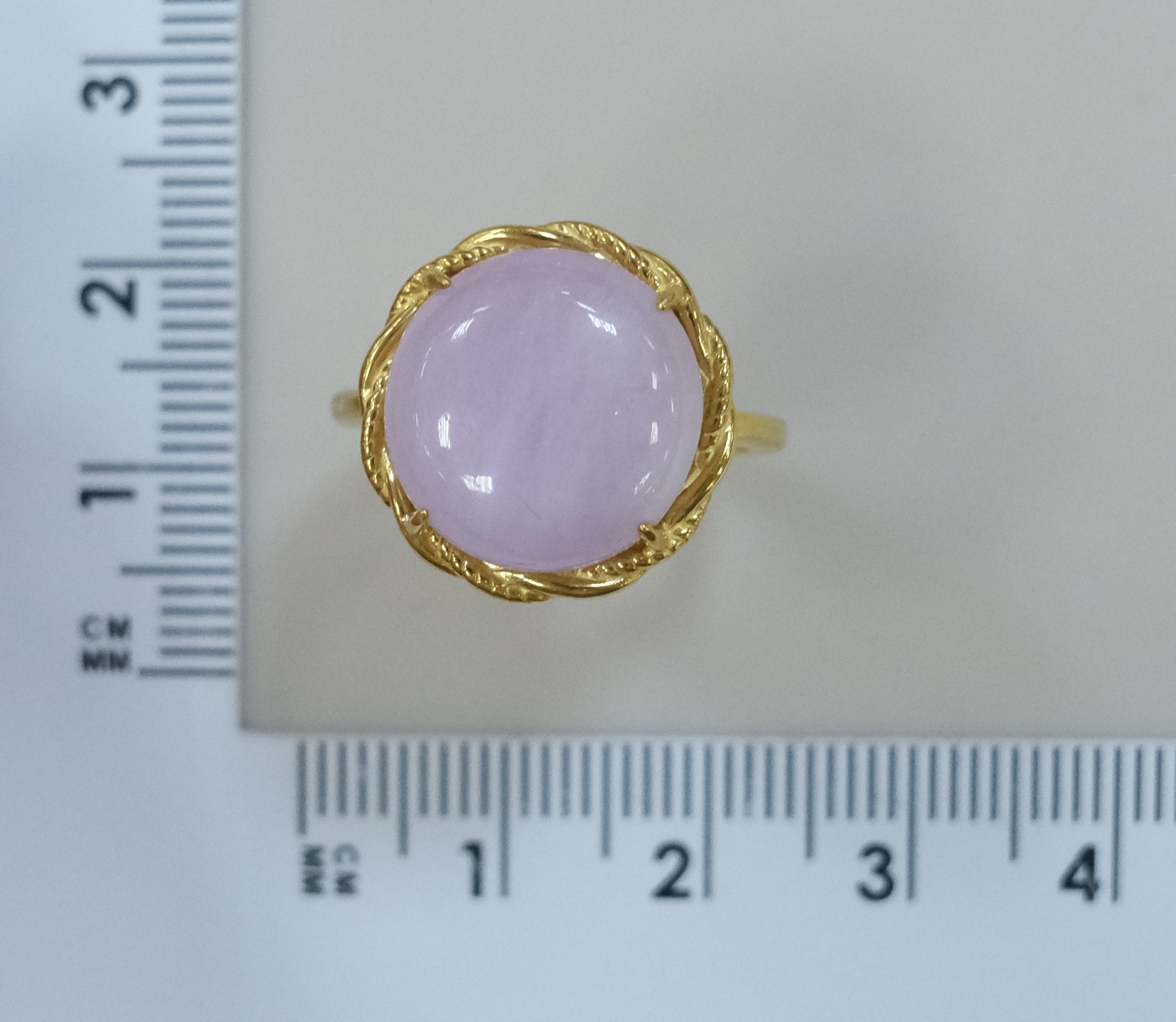 Серебряное кольцо с кунцитом